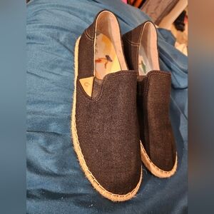 Olukai Kaula Pa'a Kapa Women's Size W8.5 Black Slip on‎ Canvas Shoes 20449-LRLR